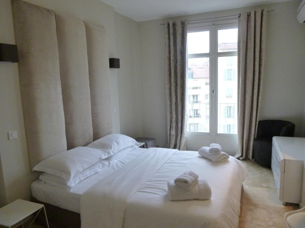 Apartment 5