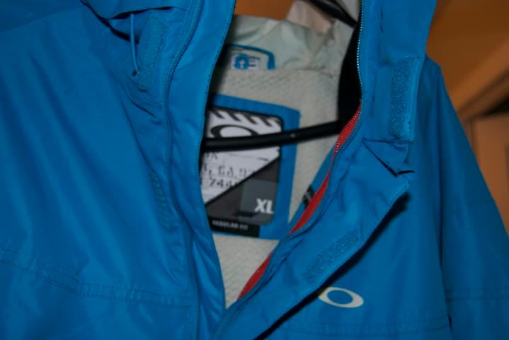 OakleyJacket3.jpg