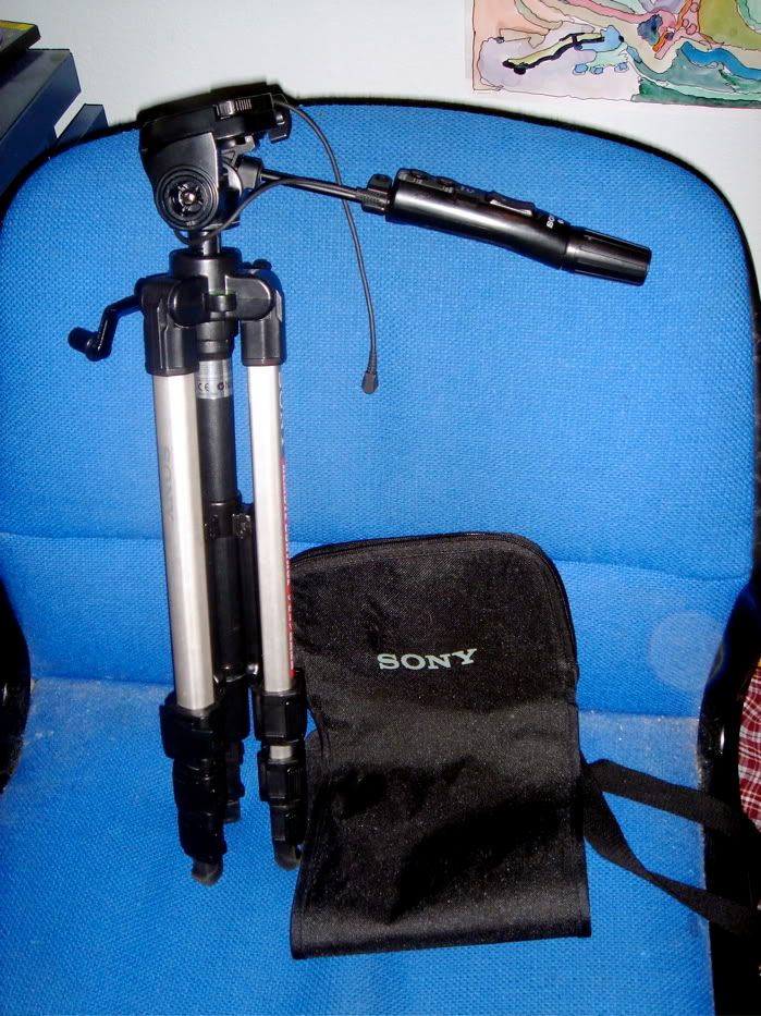 tripod.jpg