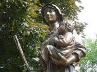 Statue of a colonial wife and heroine of the Revolutionary War