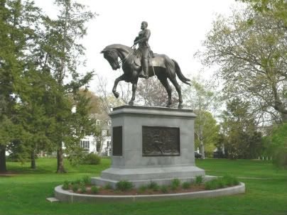 Union general's monument
