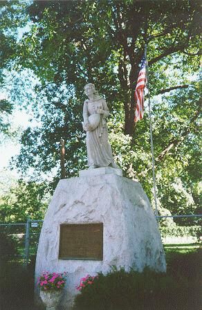Statue of the heroine of Fort Henry