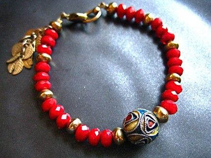 quartz and gold bead bracelet