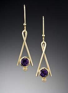 18K gold and faceted amethyst earrings