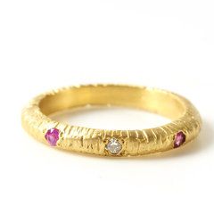 18K gold and gemstone ring