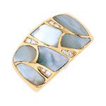 white mother of pearl and 14K yellow gold ring