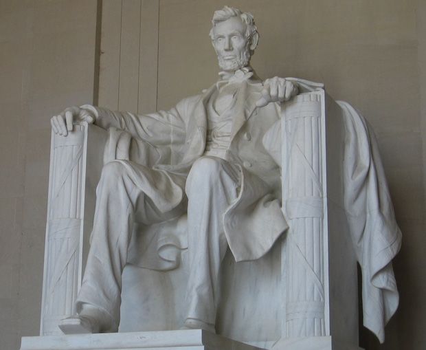 monument to President Abraham Lincoln in Washington, DC