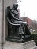 monument to the nurses of the American Civil War