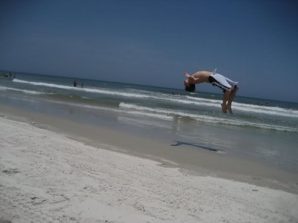 IMAGE: http://i157.photobucket.com/albums/t54/sick06cobalt/beach1.jpg