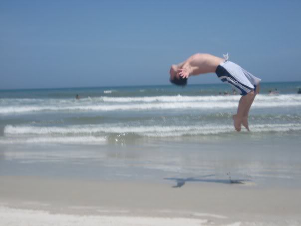 IMAGE: http://i157.photobucket.com/albums/t54/sick06cobalt/beach4.jpg