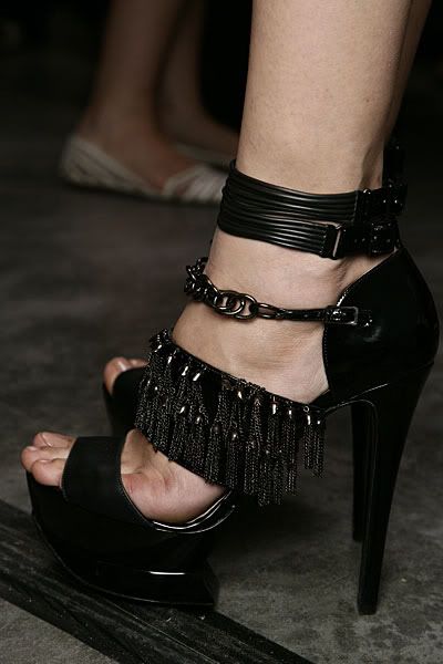 rodarteshoes3.jpg