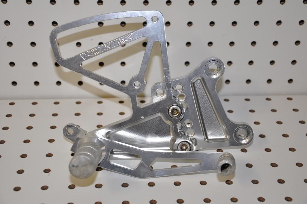 2003 r6 + r6s vortex rearsets vortex clipons Yamaha R6 Forum YZFR6 Forums