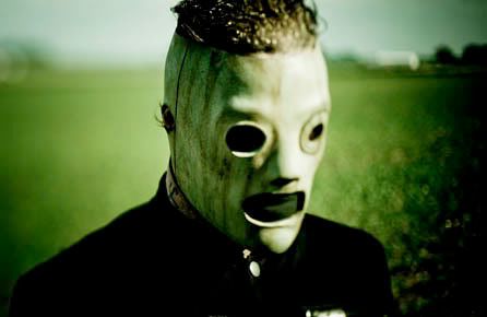 corey taylor mask. Corey Taylor Pictures, Images