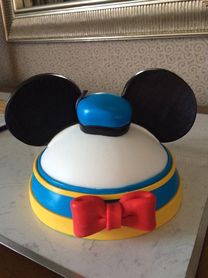 Donald%20Mouse%20Ears%20front.jpg