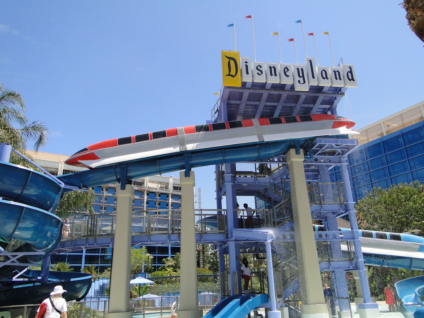 Disneyland Hotel Monorail Pool Ultimate Photo Tour! Disney Travel