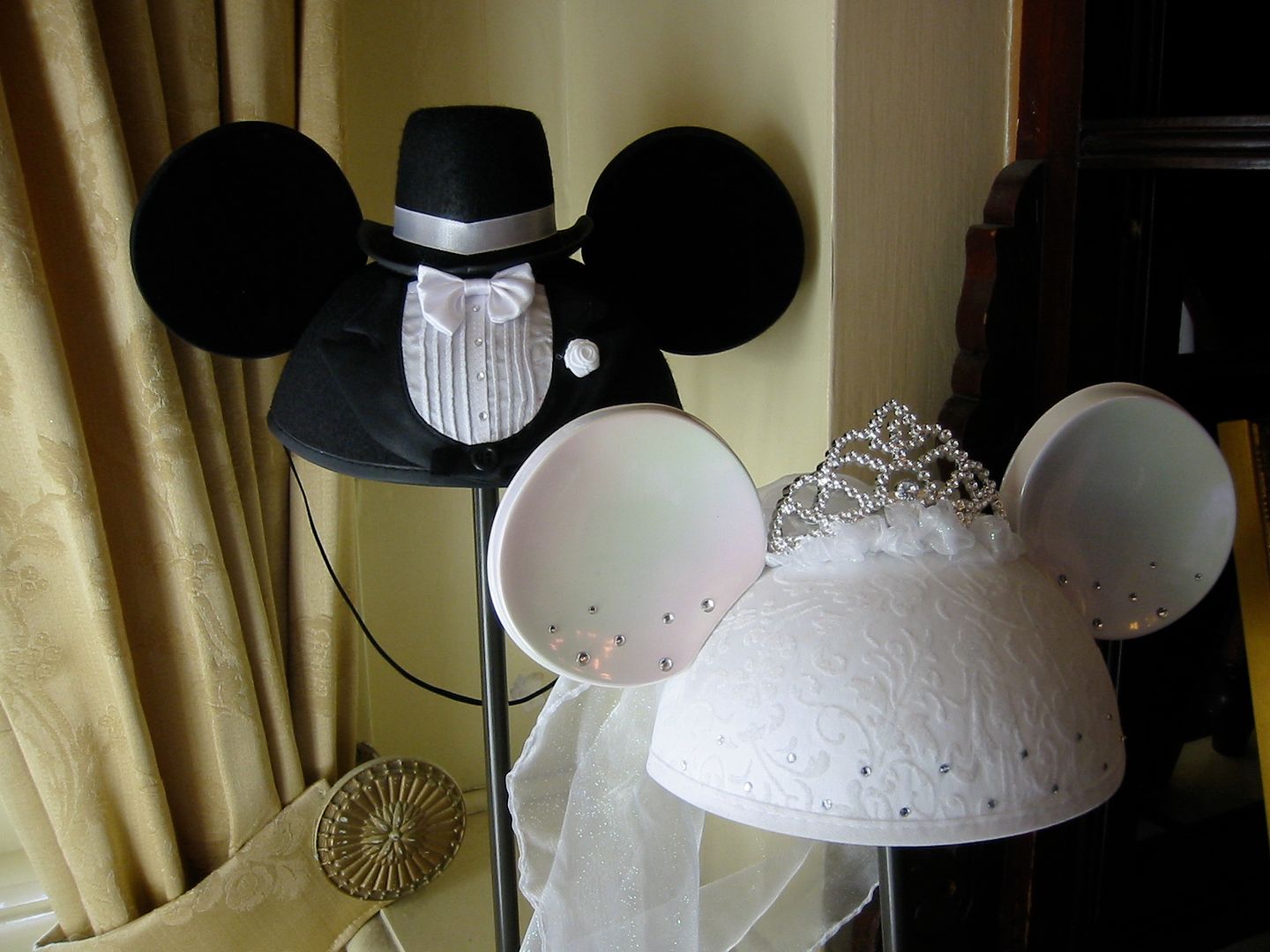 How much are the bridal mouse ears and how many different