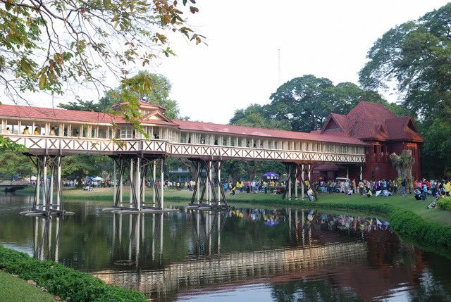 ไปเที่ยวงาน100 ปี พระราชวังสนามจันทร์
