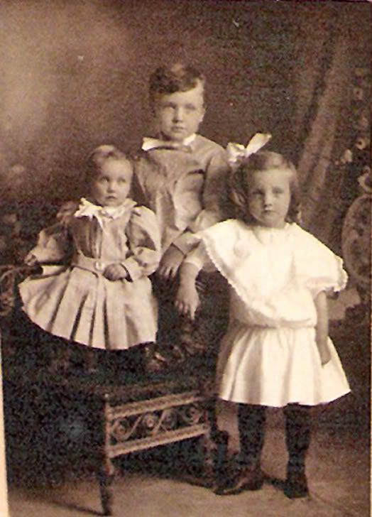 Paternalancestors.jpg Children image by SylphSiph