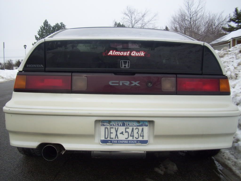 http://i157.photobucket.com/albums/t77/bleezers/crx004.jpg