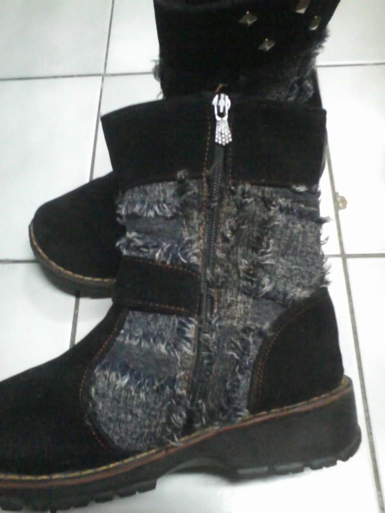 http://i157.photobucket.com/albums/t80/Catza__33547/4.jpg