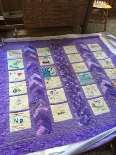 photo signaturequilt_zpsb208344b.jpg