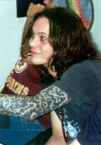 http://i157.photobucket.com/albums/t58/Beo_Slytherin/Ville%20Valo/cute.jpg