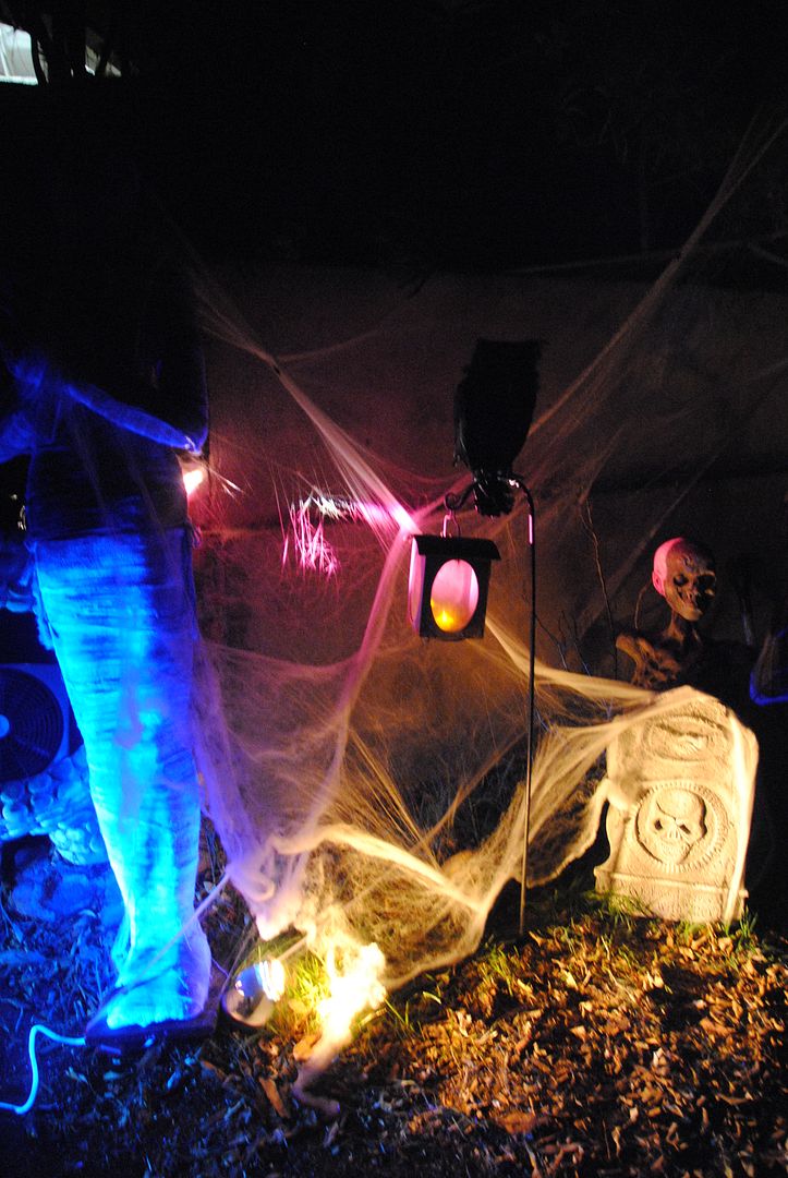 Halloween 2011 at Dick Van Dyke's House: The Biggest Yet! - Disney ...