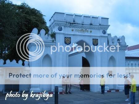 Photo Sharing and Video Hosting at Photobucket